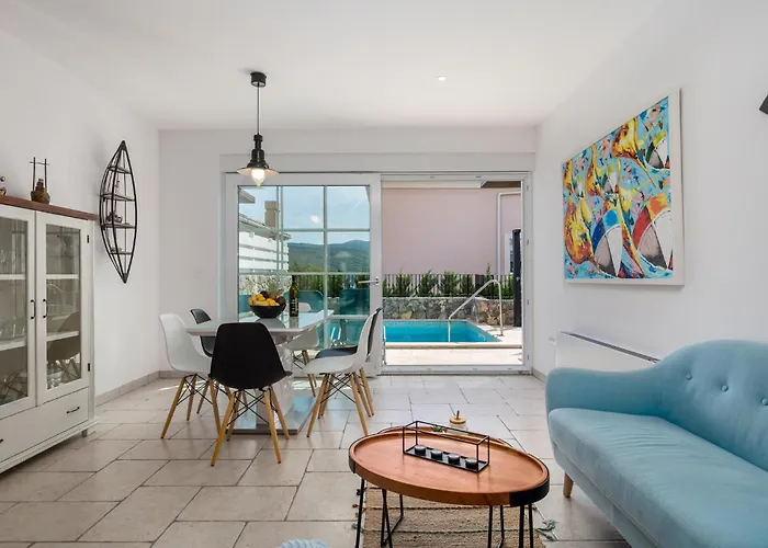 度假居 Pet Friendly In With Wifi Kornić
