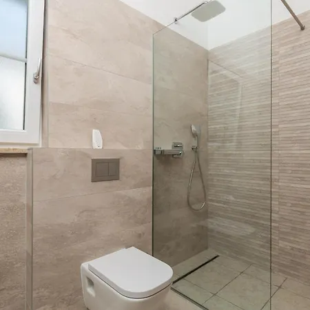 Prázdninový dům Luxurious In Kornić